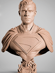 hombre del espacio de acero